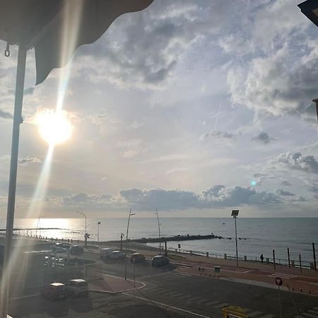 Rome'S Harbour All Year Lido di Ostia Zewnętrze zdjęcie