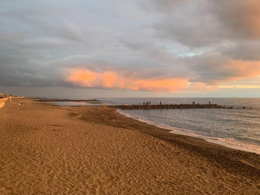 Rome'S Harbour All Year Lido di Ostia Zewnętrze zdjęcie